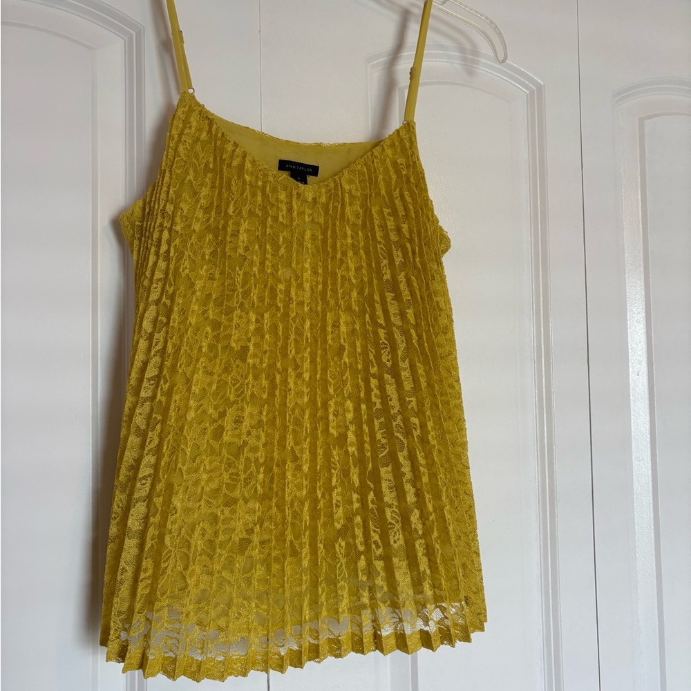 Ann Taylor Golden Pleated Lace Camisole- NWT!